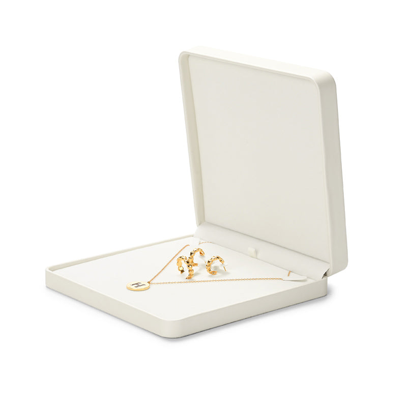Classic Beige PU Leather Velvet Jewelry Ring Box H16001