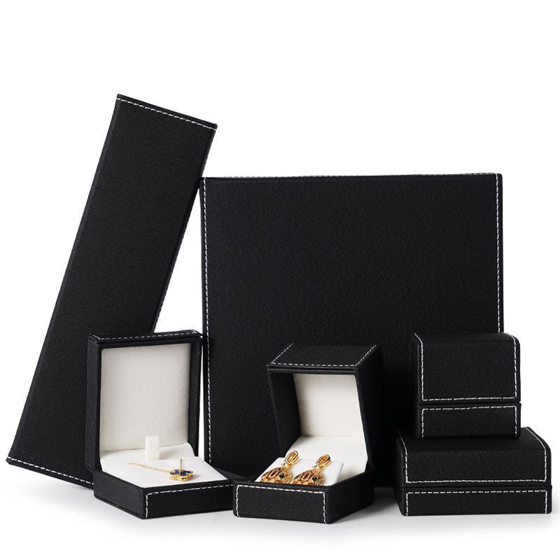 Black PU Leather Bracelet Chain Box H119