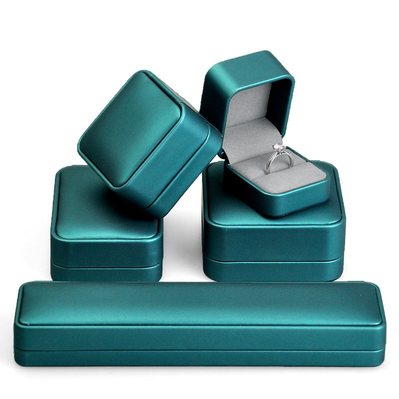 Luxury Round Corner PU Leather Necklace Pendant Box H090
