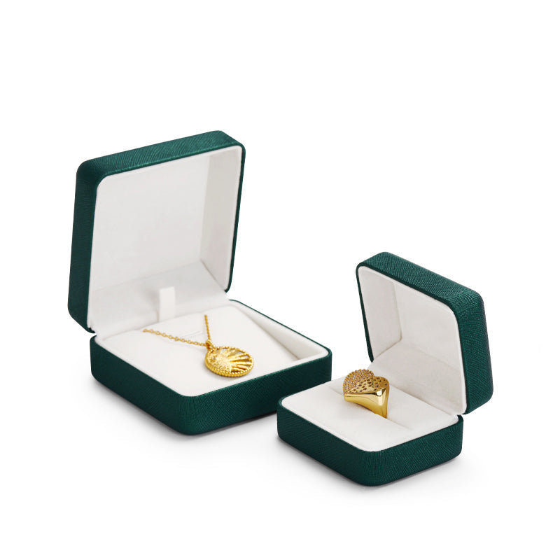 Luxury Green Leatherette Bangle Box H135