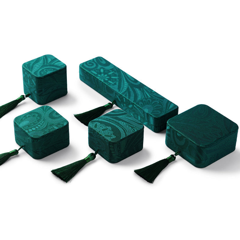 Green Silk Tassel Bangle Gift Box H122