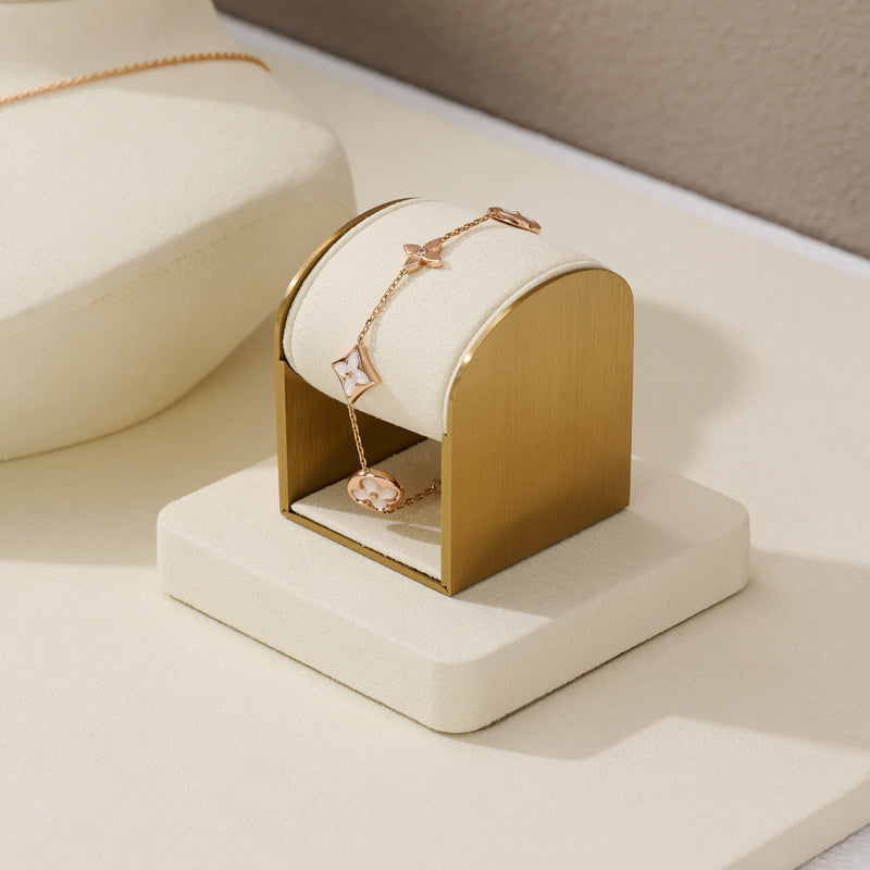 Beige Microfiber Ring Jewelry Display Set TT164