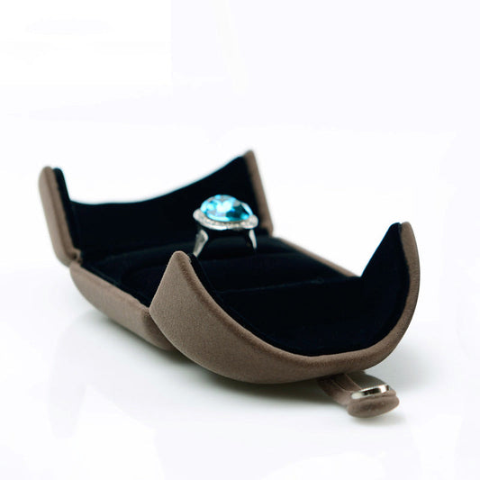 Gray Velvet Gift Jewelry Ring Box H00901