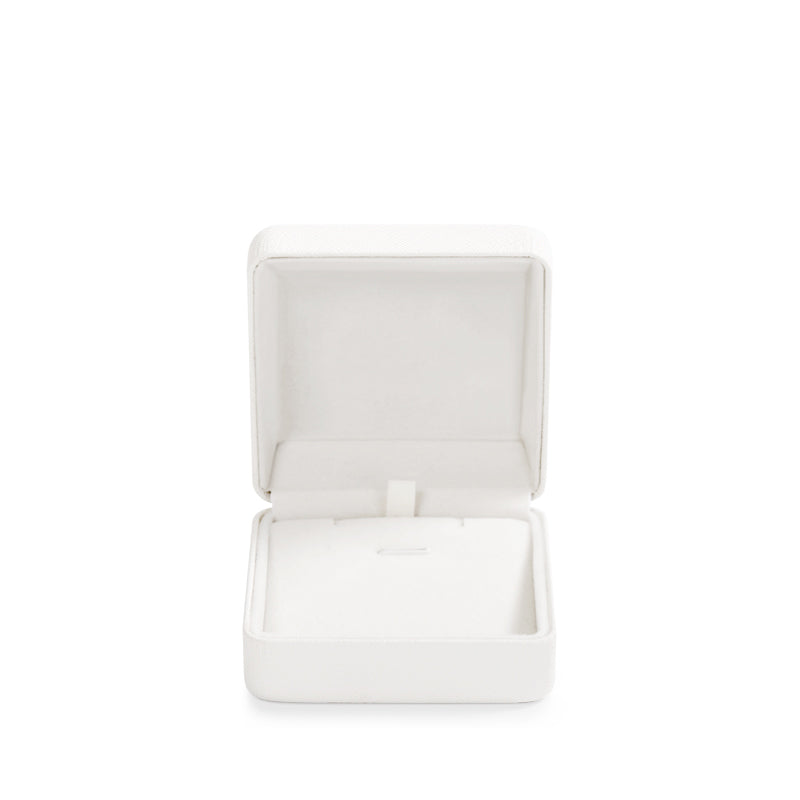 Elegant White Leatherette Jewelry Box H134